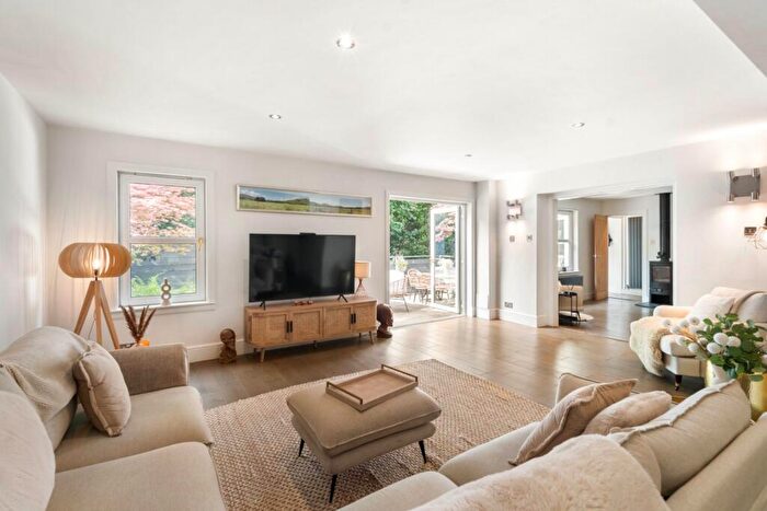 4 Bedroom Terraced House For Sale In Caddells Row, Cramond, Edinburgh, EH4