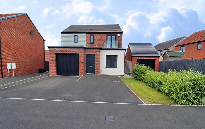 3 Bedroom Detached House For Sale In Heckington Close, St. Nicholas Manor, NE23