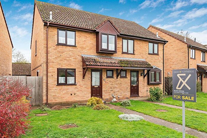 3 Bedroom Semi-Detached House For Sale In Cambridge Road, Waterbeach, Cambridge, CB25