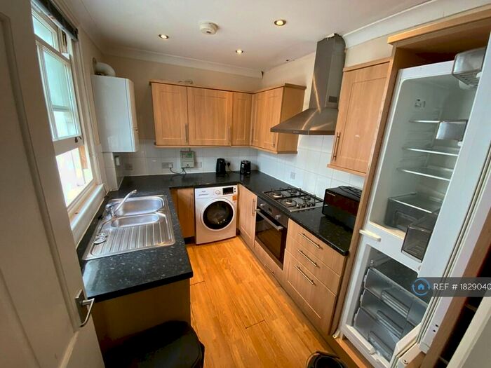 4 Bedroom Terraced House To Rent In Montpelier Road, Brighton, BN1