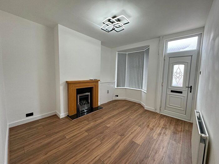 3 Bedroom Terraced House To Rent In Danvers Road, Leicester, LE3