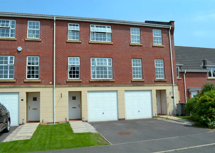 3 Bedroom House To Rent In Eric Drive, Sandbach, CW11