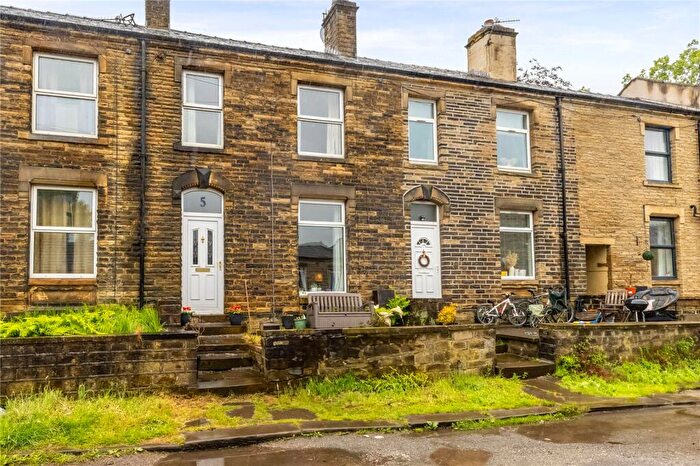 3 Bedroom Terraced House For Sale In Belmont Street, Slaithwaite, Huddersfield, HD7