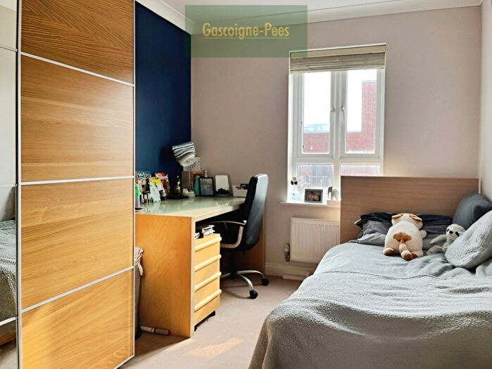 2 Bedroom Apartment To Rent In Sinclair Drive, Basingstoke, RG21