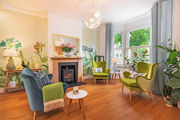 5 Bedroom Terraced House For Sale In Berber Road, London, SW11