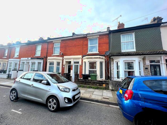 4 Bedroom Terraced House To Rent In Bath Road, Southsea, PO4