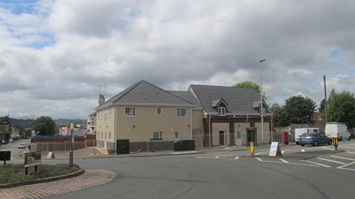 2 Bedroom Flat To Rent In Vicarage Road, Oldbury, B68