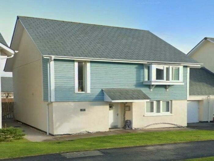 3 Bedroom House To Rent In Pentre Nicklaus Village, , Llanelli, SA15
