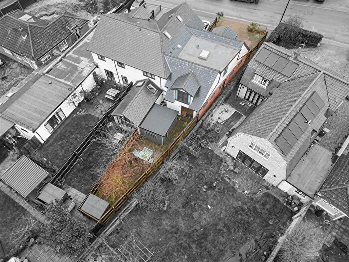 3 Bedroom Property For Sale In Church Road, Hauxton, CB22