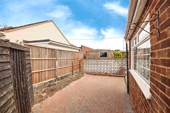 2 Bedroom Bungalow For Sale In Scocles Road, Minster On Sea, Sheerness, ME12