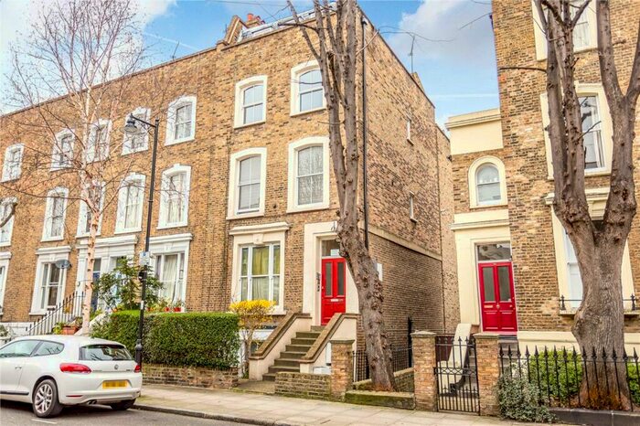 2 Bedroom Apartment To Rent In Northchurch Road, London, N1