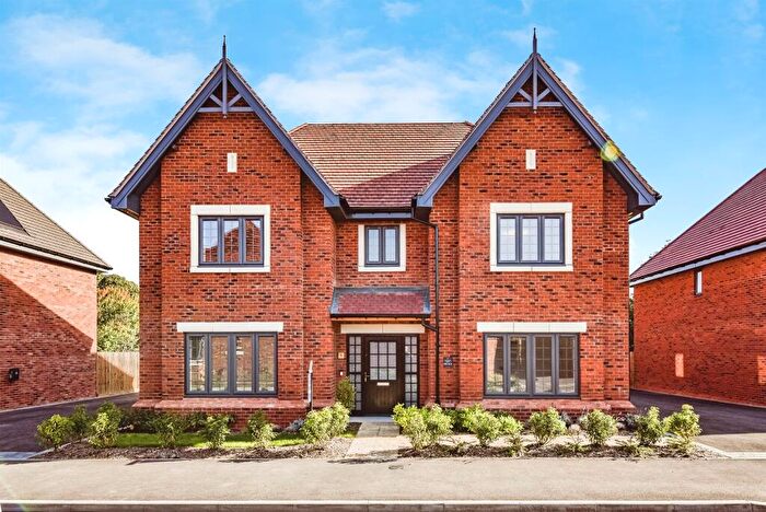 5 Bedroom Detached House For Sale In Lavington Lane, Littleton Panell, Devizes, SN10