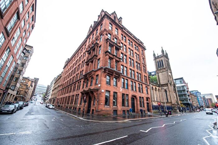 2 Bedroom Flat To Rent In Ingram Street, Glasgow, G1