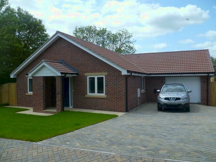 3 Bedroom Detached Bungalow To Rent In Cooks Court, Tank Lane, BA7