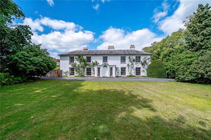 8 Bedroom Equestrian Facility For Sale In Britwell Salome, Watlington, Oxfordshire, OX49