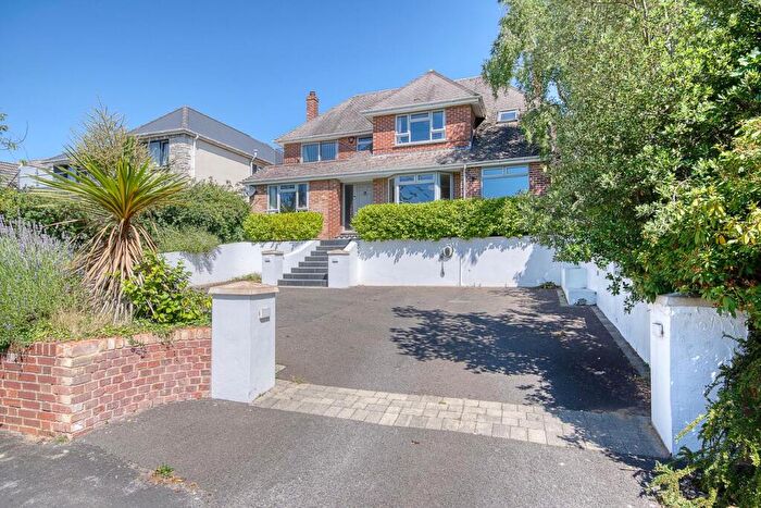 4 Bedroom Detached House For Sale In Parkway Drive, Queens Park, Bournemouth, BH8