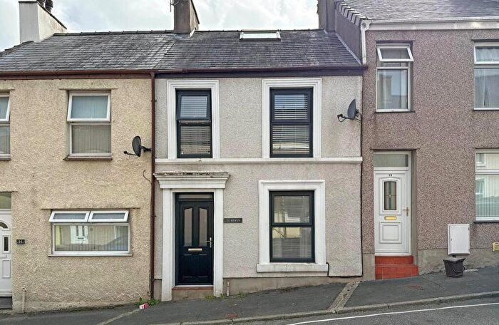 2 Bedroom Terraced House For Sale In Eleanor Street, Caernarfon, Gwynedd, LL55