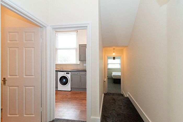 1 Bedroom Flat To Rent In Victoria Rd, London, NW6