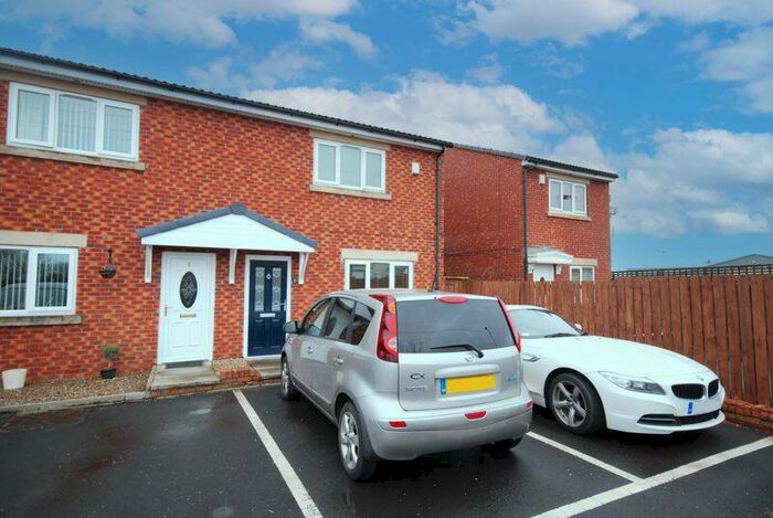 3 Bedroom Semi-Detached House To Rent In The Willows, Seaton Burn, NE13