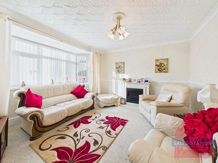 2 Bedroom Flat For Sale In Langdale Close, Westminster Court Langdale Close, CF23