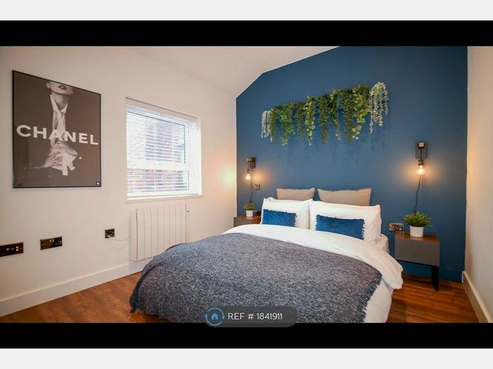 1 Bedroom Flat To Rent In Oldham St, Manchester, M4
