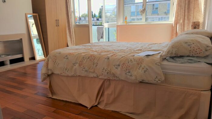 3 Bedroom Maisonette To Rent In Stepney Way, Whitechapel/Stepney Green, E1