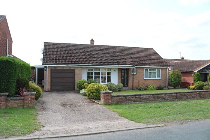3 Bedroom Detached Bungalow For Sale In Mill Road, Crowle, DN17