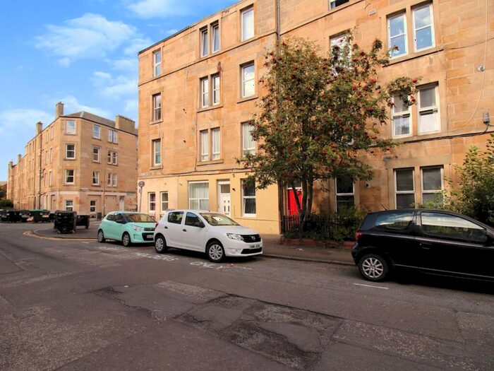 1 Bedroom Flat To Rent In Caledonian Crescent, Edinburgh, EH11