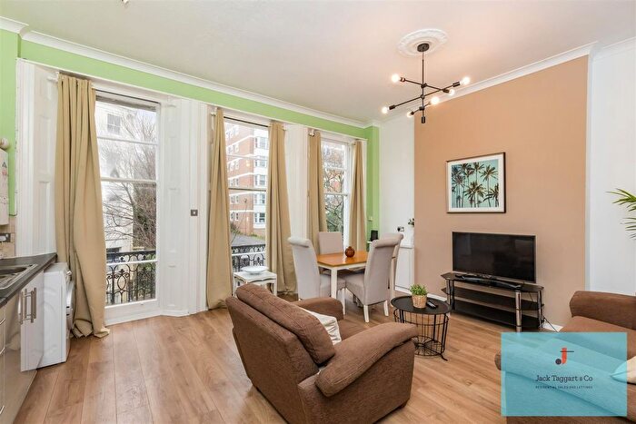 2 Bedroom Flat To Rent In Montpelier Road, Brighton, BN1