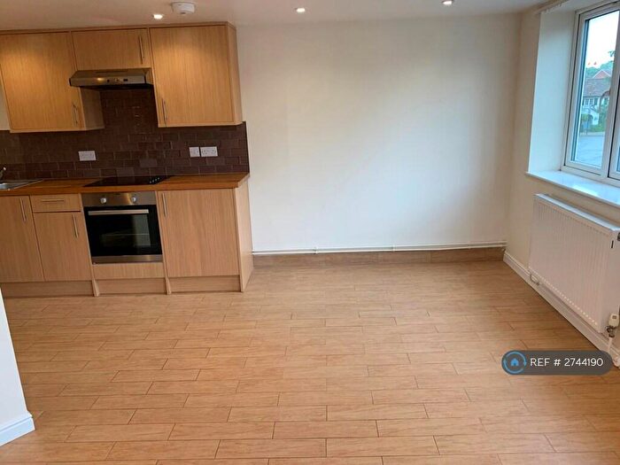 1 Bedroom Flat To Rent In Argyll House, Amesbury, SP4