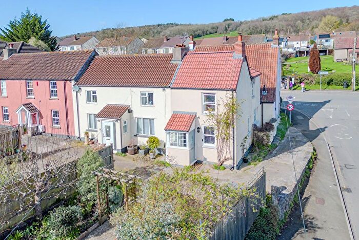 2 Bedroom Cottage For Sale In Birdwell Lane, Long Ashton, BS41