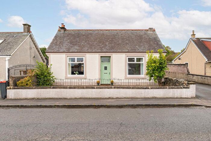 3 Bedroom Cottage For Sale In West Main Street, Whitburn, EH47