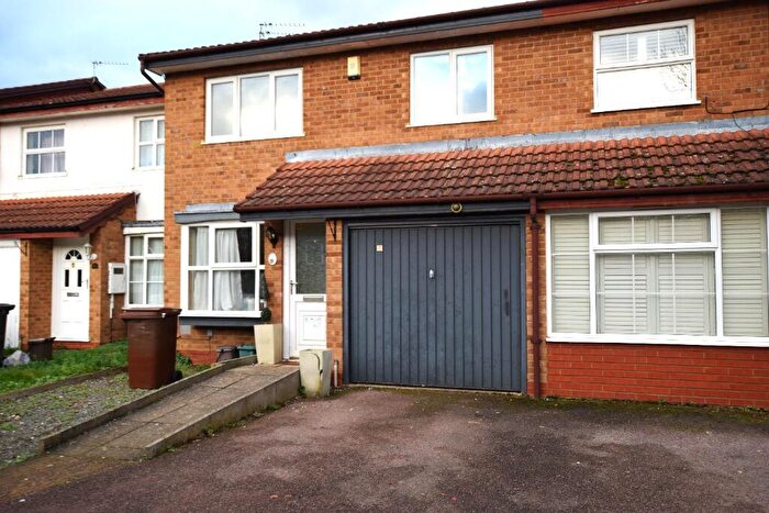 3 Bedroom Terraced House To Rent In Shedfield Way, East Hunsbury, Northampton, NN4