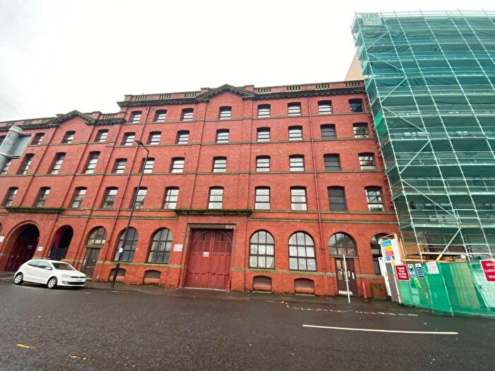 5 Bedroom Flat To Rent In B Trades Lane, Bisset Bond, DD1