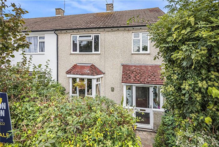 3 Bedroom Semi-Detached House For Sale In Ockham Drive, St Pauls Cray, Kent, BR5