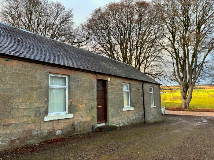 2 Bedroom Semi-Detached House To Rent In Ayr Road, Douglas, ML11