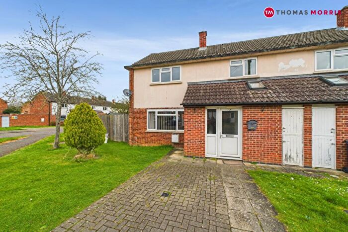 3 Bedroom End Of Terrace House For Sale In Bedford Avenue, Wyton, Huntingdon, Cambridgeshire, PE28