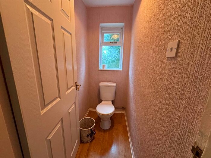 3 Bedroom Terraced House For Sale In Colesbourne Road, Solihull, B92