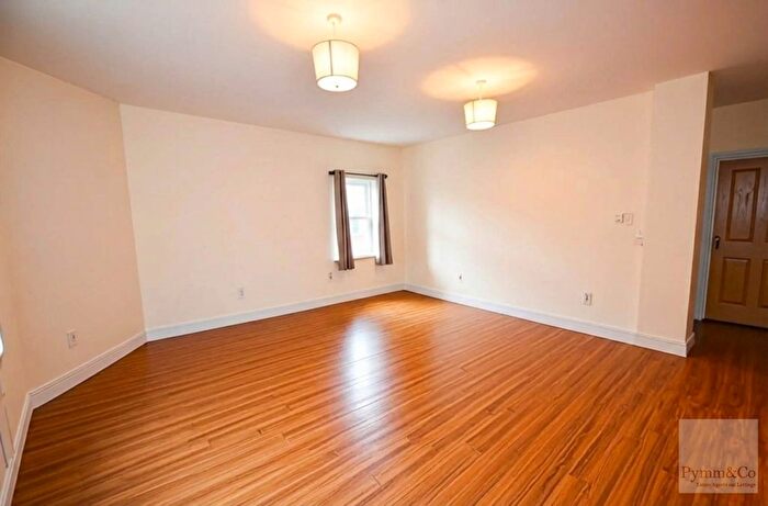 2 Bedroom Flat To Rent In Woodman Court, Norwich, NR7