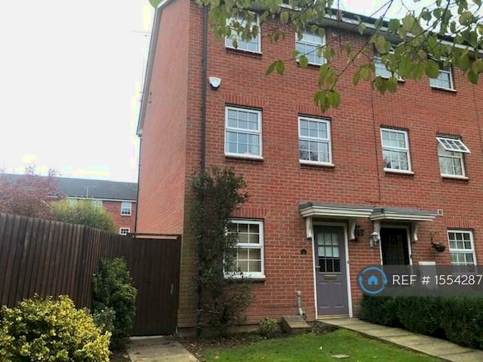 3 Bedroom End Of Terrace House To Rent In Horton Way, Stapeley, Nantwich, CW5