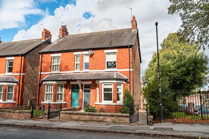 3 Bedroom Property For Sale In Station Road, Haxby, YO32
