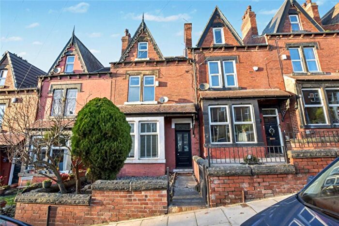 4 Bedroom Terraced House For Sale In De Lacy Mount, Kirkstall, Leeds, West Yorkshire, LS5