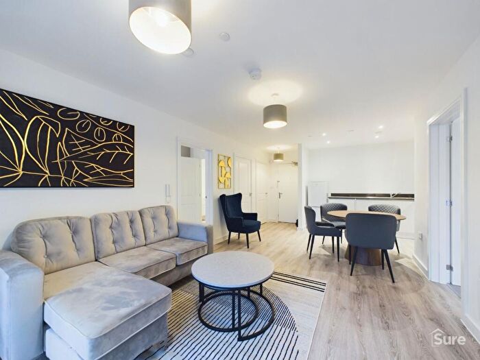 2 Bedroom Apartment To Rent In Erasmus Drive, Fox House, DE1