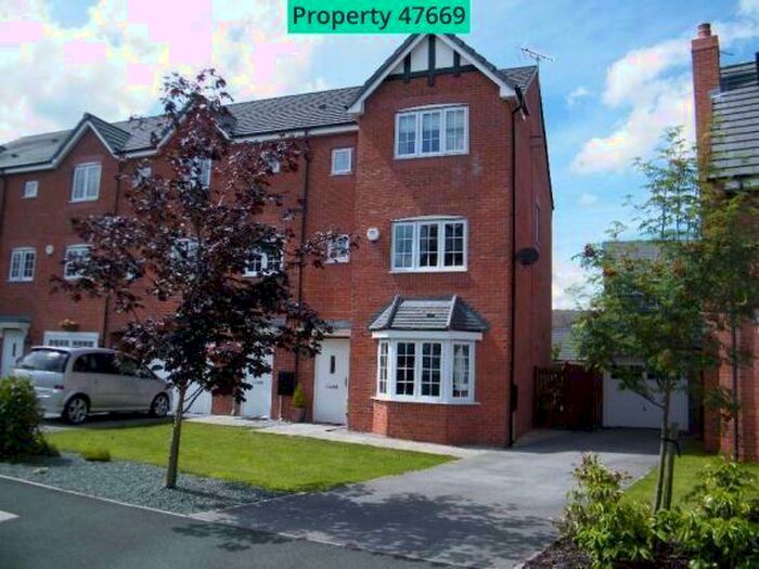 5 Bedroom Semi-Detached House To Rent In Radcliffe Road, Winsford, CW7