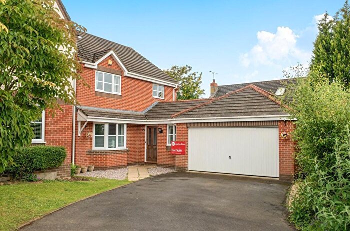 4 Bedroom Detached House For Sale In Wood End Way, Chandler's Ford, Eastleigh, SO53