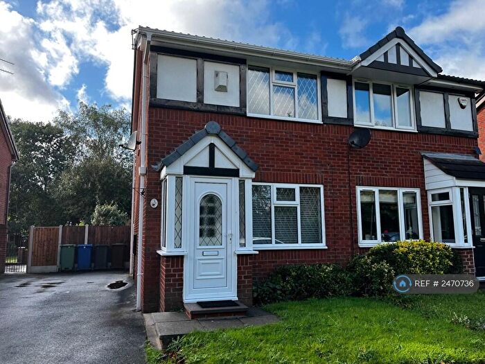 2 Bedroom Semi-Detached House To Rent In St. Georges Road, Bury, BL9
