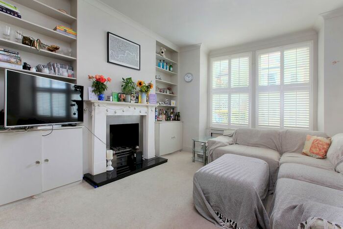 4 Bedroom Terraced House To Rent In Cathles Road, Clapham South, London, SW12