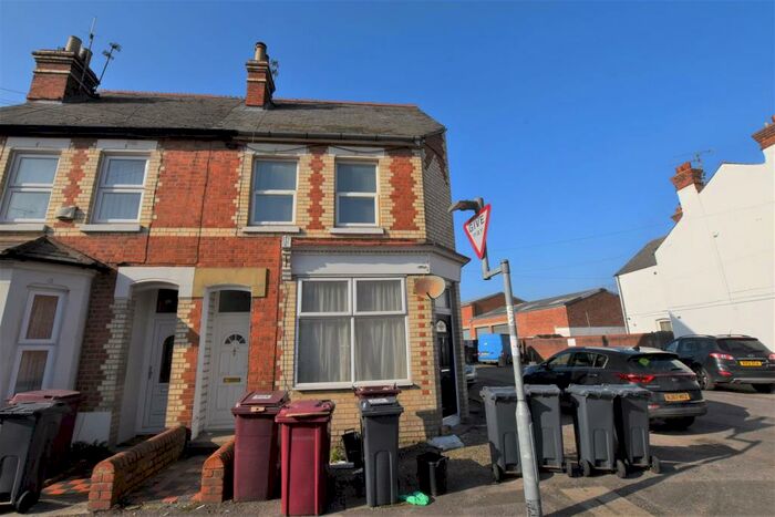 2 Bedroom Flat To Rent In A Addison Road, RG1