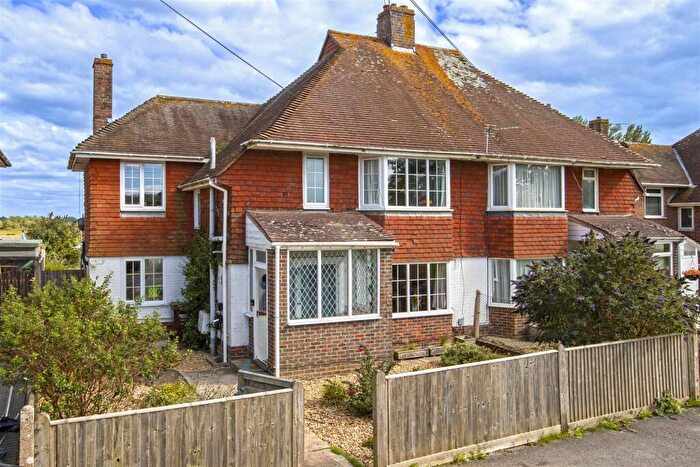 3 Bedroom Semi-Detached House For Sale In Nelson Row, Arundel, BN18