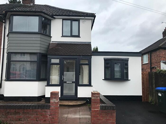 Studio To Rent In Howard Road, Great Barr, Birmingham, B43